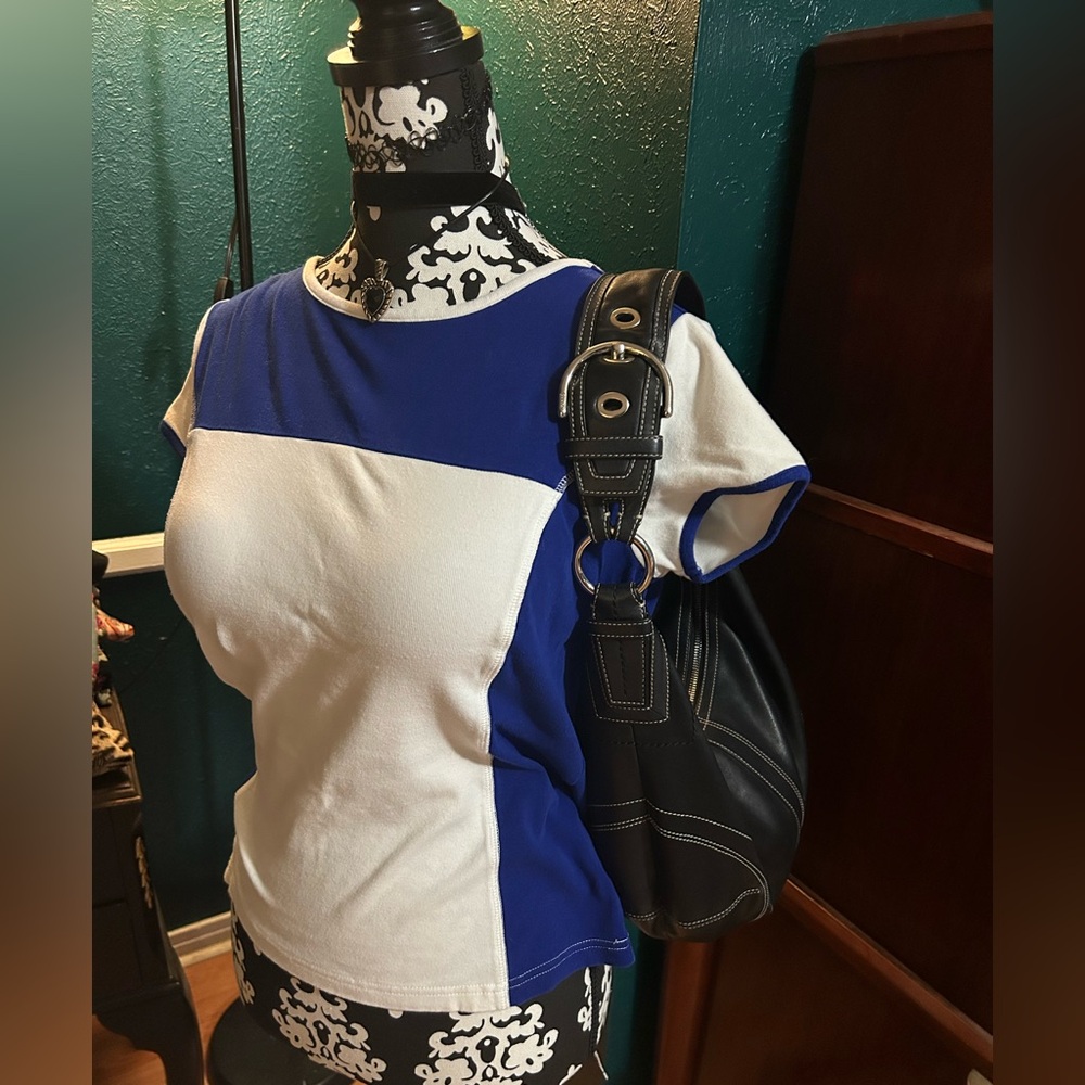 Hannah Blue and White Color Block T Shirt